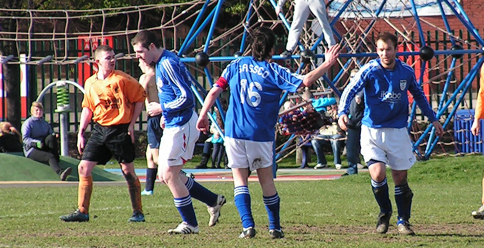 Mickey Oliver, Dave Gourlay and Scott Hembrough celebrating a goal.